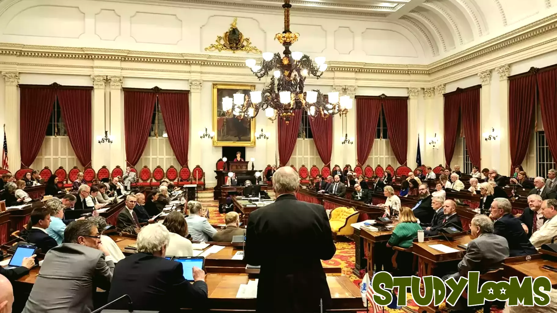 Education Reform Bill Negotiations Stalled by New Provisions