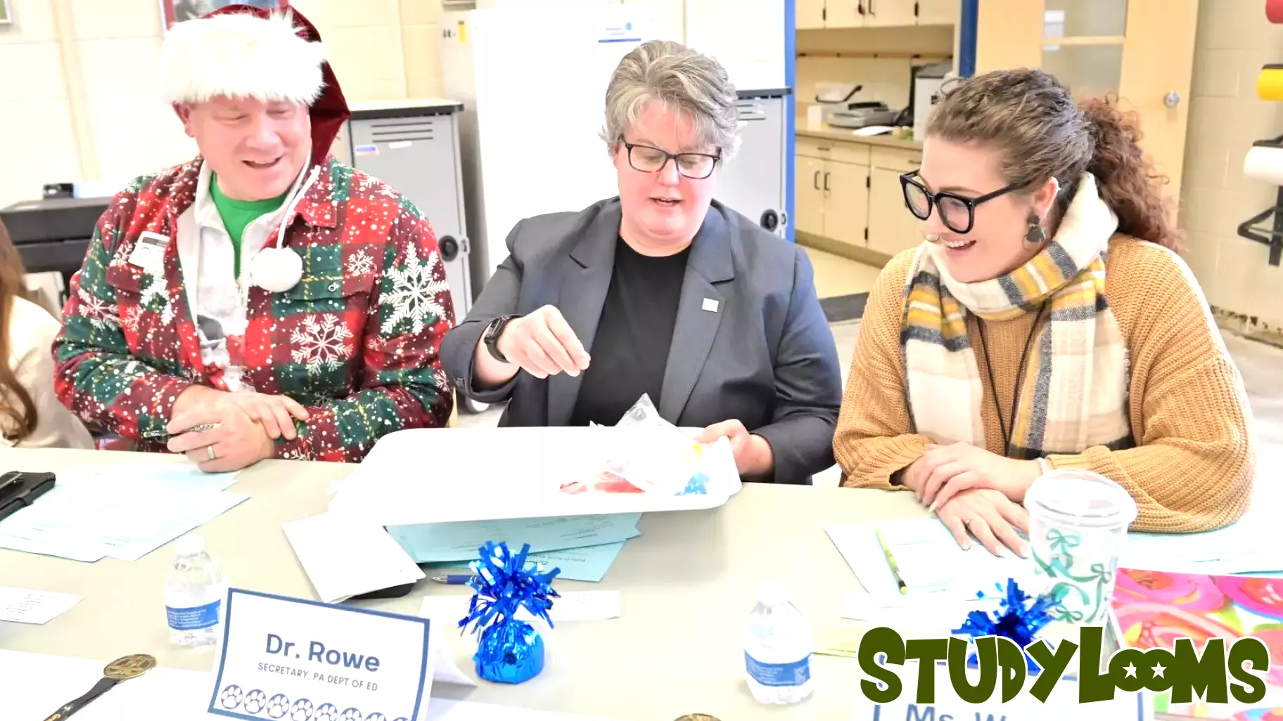 State Secretary of Education Evaluates Student Proposals on Absenteeism Solutions