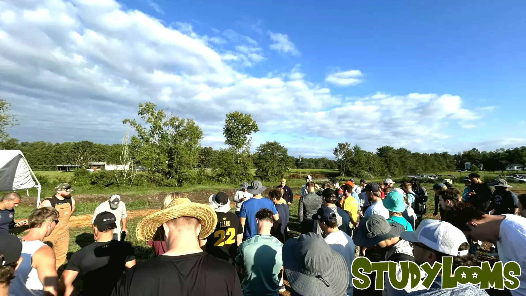 UMW Rugby Team Lends a Hand at Rappahannock Education Farm