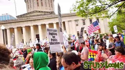 A Small Group Ignites a Major Movement Against Ohio Education Law
